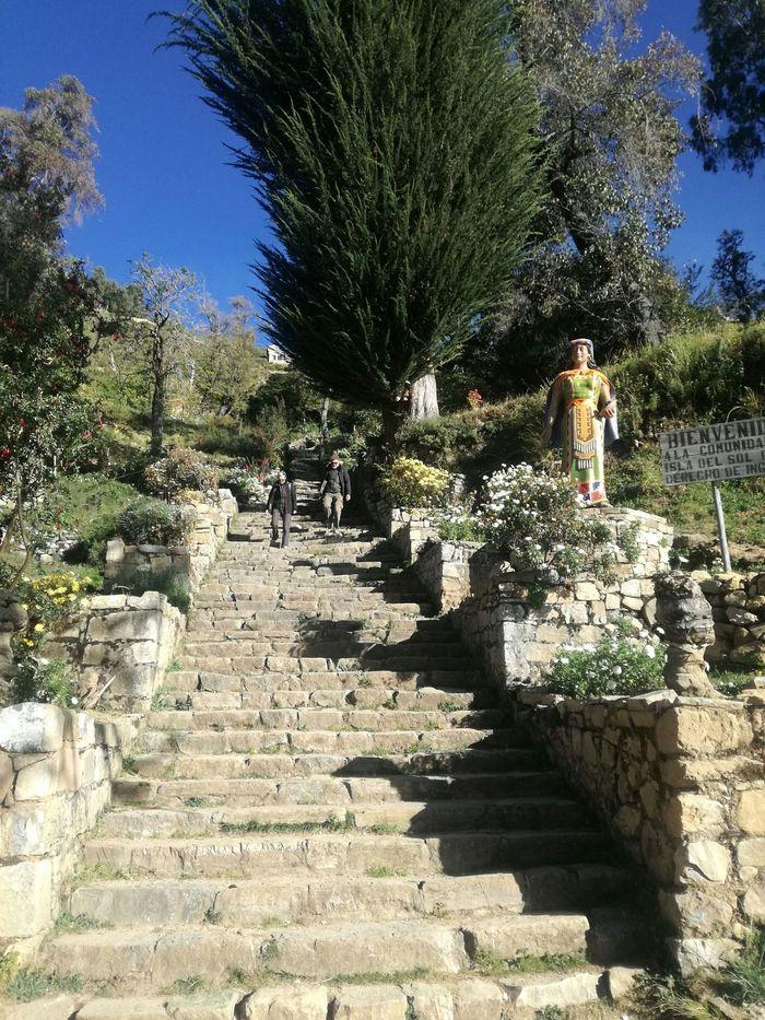 On desend les escaliers Inkas.