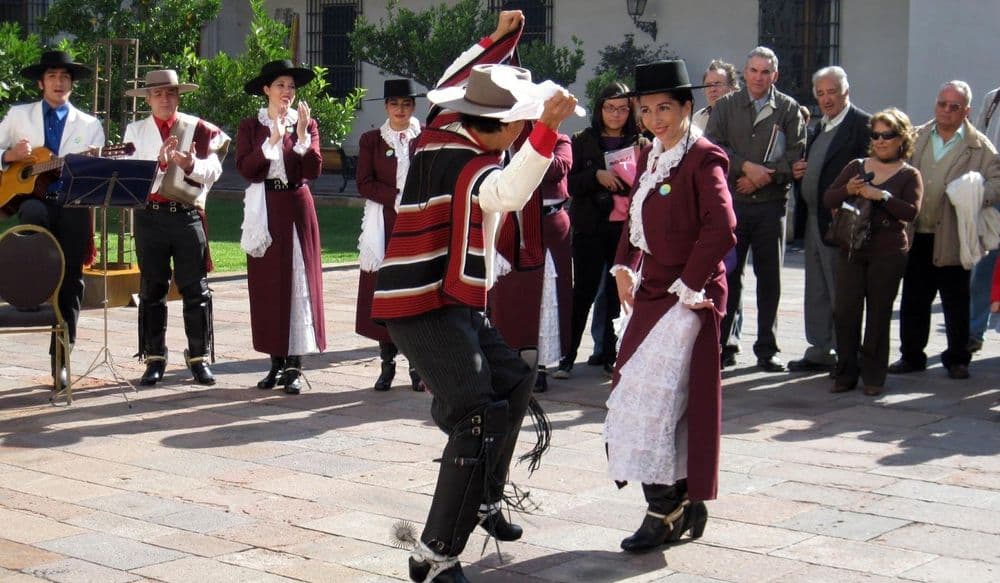 danse-nationale-chilienne