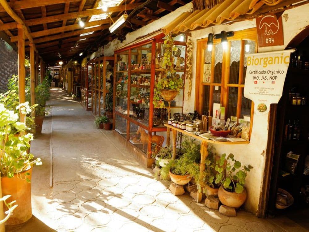 Pueblito Los Dominicos, marché Santiago du Chili