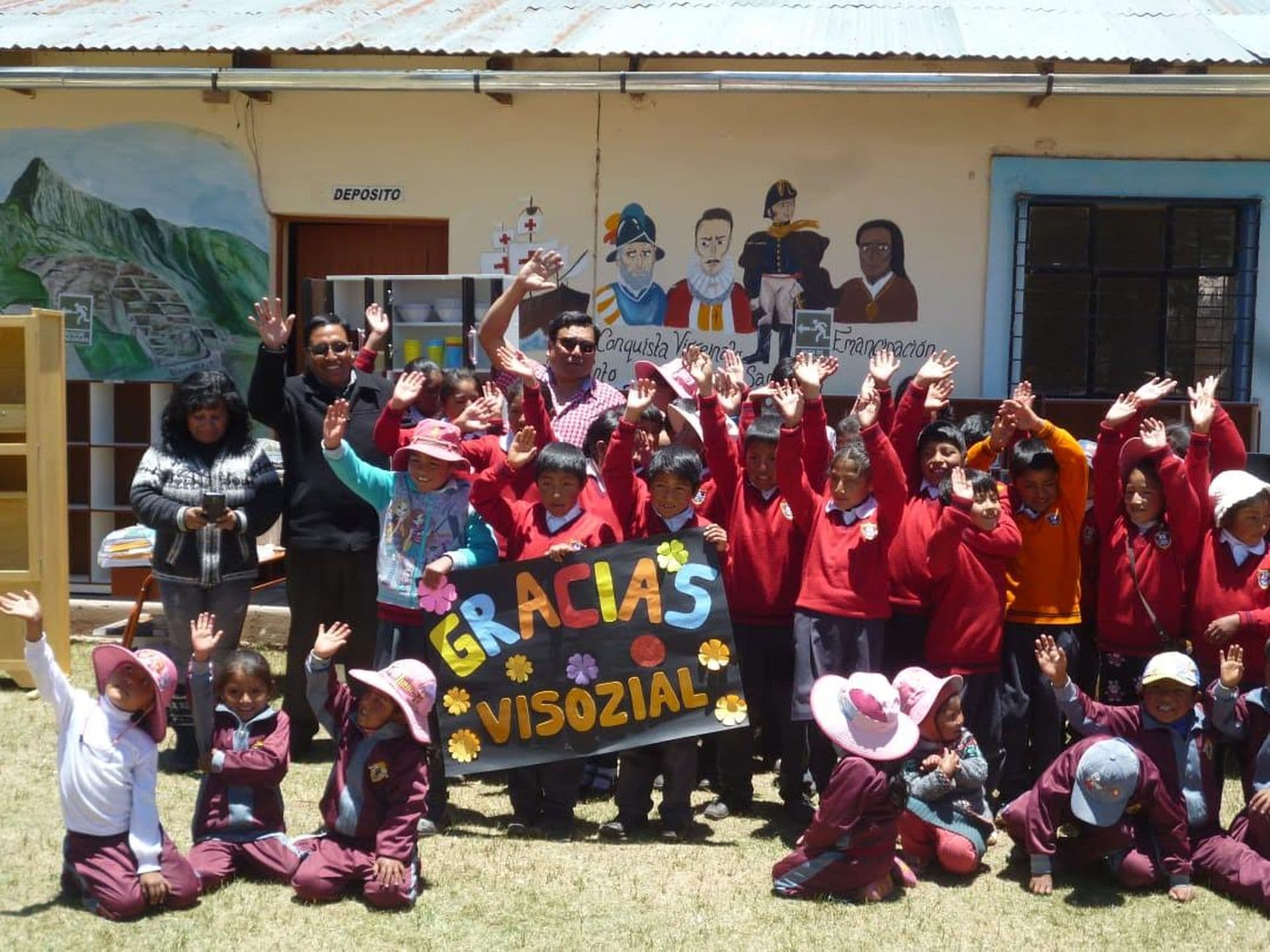 CAPACHICA SCHOOLS