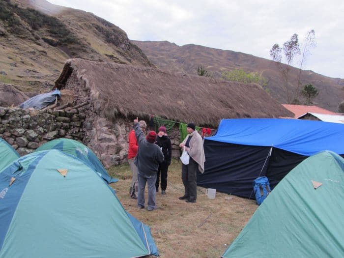 Im Zeltlager in Huacahuasi, au