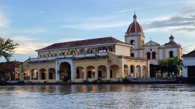 mompox
